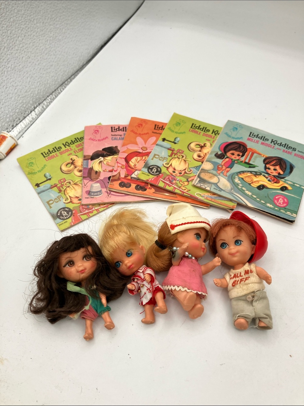 Vintage Mattel Liddle Kiddles Doll Set with Booklets - Mixed Colors
